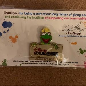 Disney volunteered Kermit the frog pin